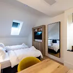 Corvin Boutique 4*