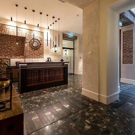 Corvin Boutique 4*