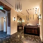 Corvin Boutique Aparthotel 4*