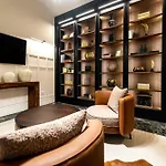 Corvin Boutique 4*