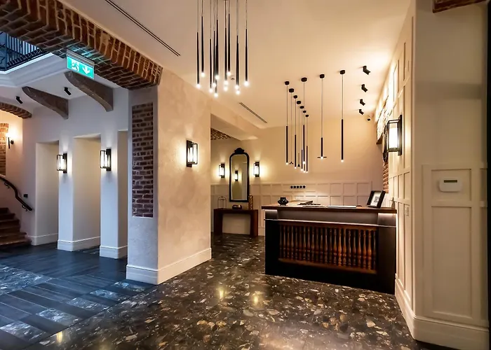 Corvin Boutique Aparthotel 3*